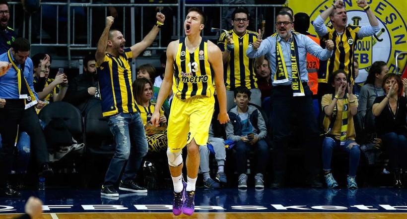 Απίστευτο buzzer beater τρίποντο από Μπογκντάνοβιτς! (video)