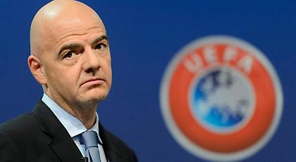 Νέο σοκ για το ποδόσφαιρο: Εμπλέκουν και τον Ινφαντίνο στα Panama Papers