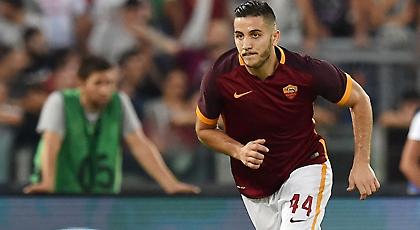 Μανωλάς: «Eίδωλό μου ο θείος μου, καλύτερη έδρα το Καραϊσκάκη, αξέχαστο το ματς με τη Γιουνάιτεντ»!