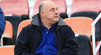 Μπέος: «Δεν μιλάω με τον Πατέρα, δεν θα κρίνει τις παρέες μου ο Κούγιας»