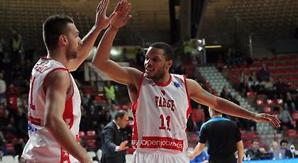 Στα ημιτελικά η Βαρέζε