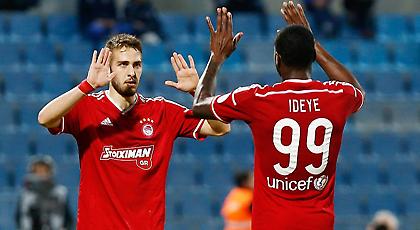 Η μύγα μέσα στο γάλα και τα... βράχια