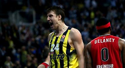 Ανεβάζει στροφές ο Βέσελι (videos)