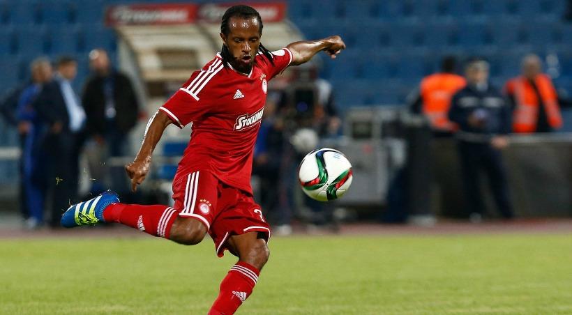 Σαλίνο: «Θέλω να συνεχίσω στον Ολυμπιακό, αλλά...»