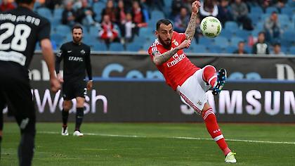 Με καρδιά πρωταθλήτριας και... Μήτρογλου η Μπενφίκα (viideo)