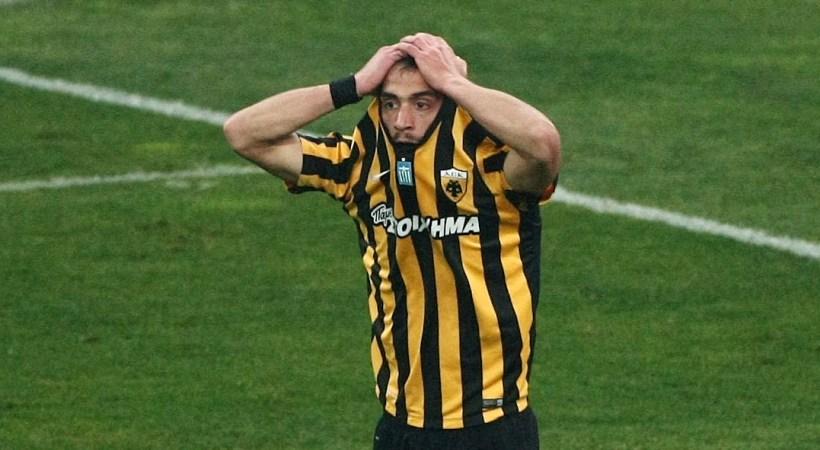 Λαμπρόπουλος: «Είτε με 11, είτε με 10 είτε με 9 πρέπει να κερδίζουμε»