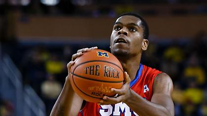 Ενίσχυση για Κατσικάρη