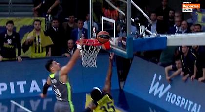 Ντίξον κοίτα… πίσω σου! (video)