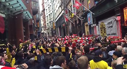 Οπαδοί των Λίβερπουλ και Ντόρτμουντ τραγουδούν ΜΑΖΙ το You'll Never Walk Alone… ξανά! (video)