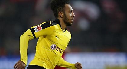 Βούβανε το «Άνφιλντ» ο Ομπαμεγιάνγκ! (video)