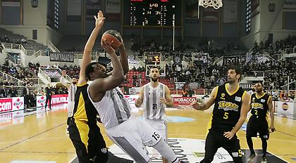 Χωρίς «Σόφο» ο ΠΑΟΚ με ΑΕΚ!