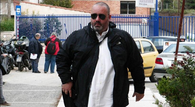 Καραπαπάς: «Σηκώνουμε τα χέρια ψηλά…»