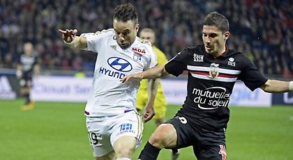 Έσωσε την ισοπαλία η Λιόν (video)