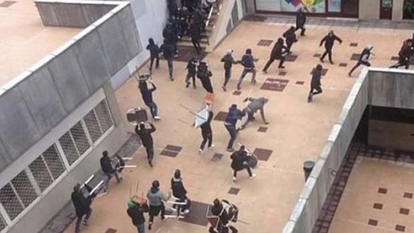 Κυνηγητό και πολύ ξύλο ανάμεσα σε οπαδούς της Θέλτα και της Μπέτις (videos)