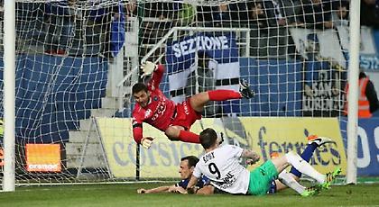 Στο κόλπο για το σεντόνι η Σεντ Ετιέν