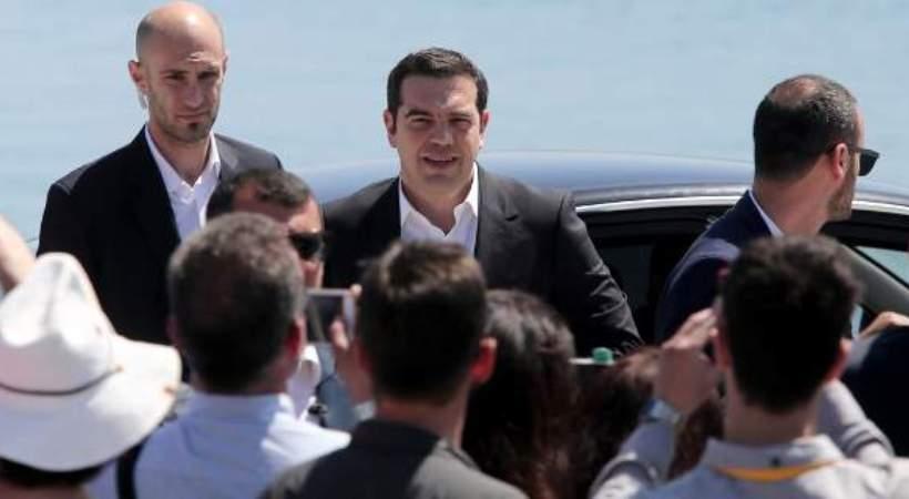 Τσίπρας: Εφικτός στόχος να κλείσει η αξιολόγηση έως το Πάσχα