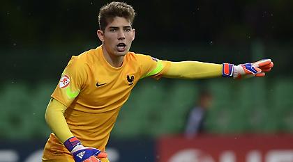 «Κράξιμο» στον γιο του Ζιντάν (video)