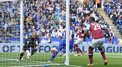 Δυο δοκάρια (στην ίδια φάση) έσωσαν τη Λέστερ! (video)