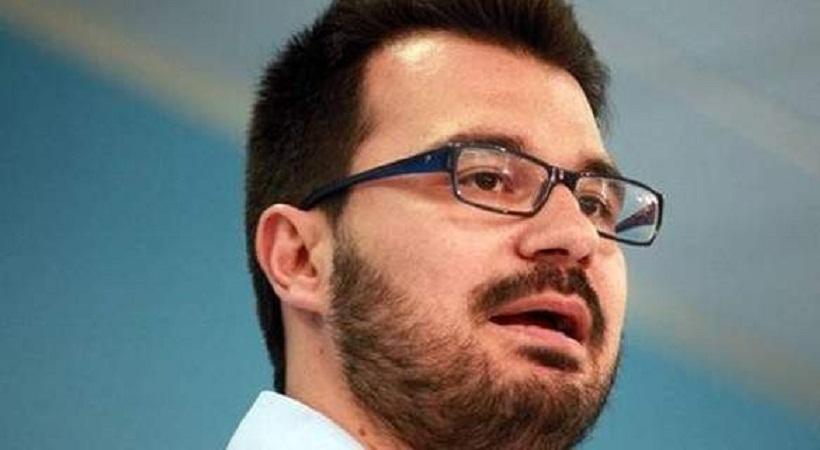 Παπαμιμίκος: Αφήνω την πολιτική, θα ξανασχοληθώ με τη δουλειά μου