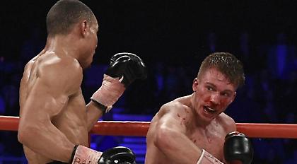 Αποσύρθηκε ο πυγμάχος που ήταν σε κώμα!