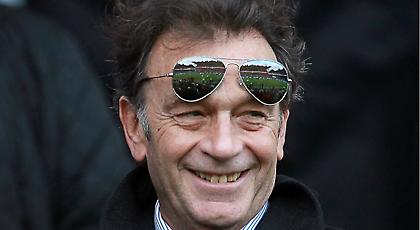 «Ξαναχτυπά» ο πρόεδρος της Λιντς: Υπόσχεται Καναβάρο και επιστροφή χρημάτων στους οπαδούς!