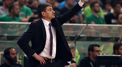 Έβγαλε το… καπέλο στον Μπουρούση ο Περάσοβιτς!