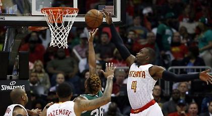 Στο ρελαντί Σπερς και Χοκς