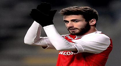 Θέλει τον Ράφα Σίλβα η Λίβερπουλ (video)