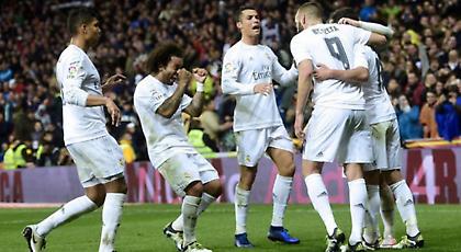 «Βασίλισσα» κατά πόδας