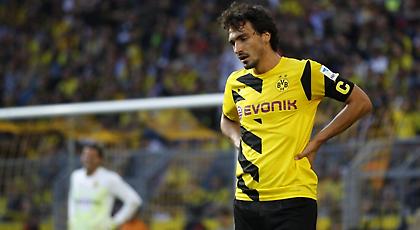 Βάζει… φωτιές ο πατέρας του Χούμελς