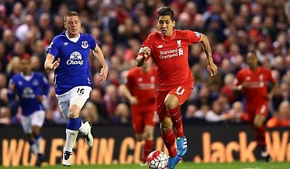 Ο κόκκινος Φιρμίνιο και η κόκκινη Ferrari (pic)