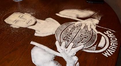 Φοβερό: Ζωγραφίζει διάσημους, αλλά και τον Ιησού με... αλάτι (pics/ vids)