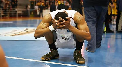 ΜΥΘΙΚΟ στην Α1: Έβαλε αυτοκαλάθι σε νεκρό χρόνο και παράταση! (video)