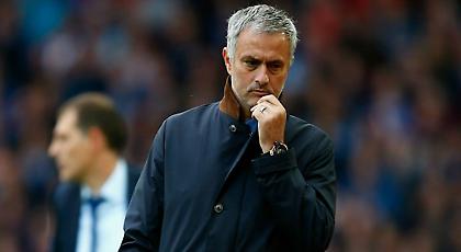 «Υπέγραψε στη Γιουνάιτεντ ο Μουρίνιο»