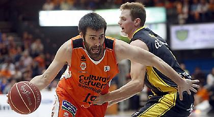 «Κυνηγά» την Μπαρτσελόνα η Βαλένθια