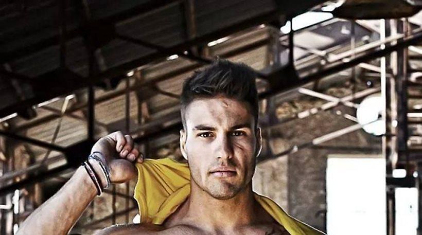 Ποιος είναι ο σέξι αστυνομικός που έχει «ρίξει» το Ιnternet;