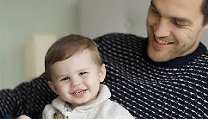 Ο γιος του Κένταλ βγαίνει νικητής κι εκείνος επιστρέφει στην Ισπανία