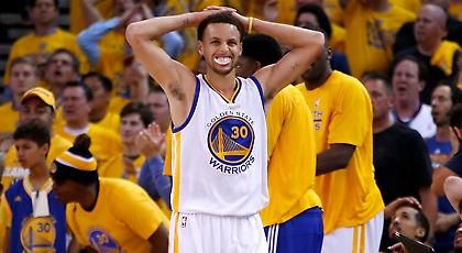 Τουλάχιστον δυο εβδομάδες εκτός ο Κάρι!