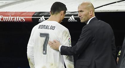 Ζιντάν: «Θέλουμε να παίξουν Κριστιάνο και Μπενζεμά»