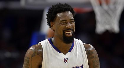 Έλεος! Δύο σερί air ball βολές από τον ΝτεΆντρε Τζόρνταν (video)