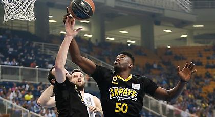 Έρικ αντί Σαρικόπουλου για ΑΕΚ