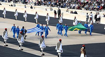 Η Αθήνα παρέδωσε την Ολυμπιακή Φλόγα στο Ρίο (pics)