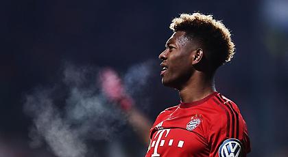 Κόντεψε να σπάσει το δοκάρι η σουτάρα του Αλάμπα (video)