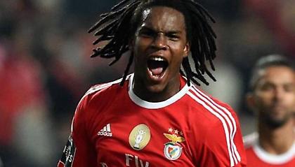 Πλησιάζει σε Γιουνάιτεντ ο Σάντσες!