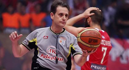 Εξαίρεση διαιτητών ζήτησε η ΑΕΚ