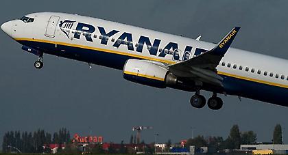 Δύο οπαδοί της Λίβερπουλ οδήγησαν αεροπλάνο σε αναγκαστική προσγείωση!