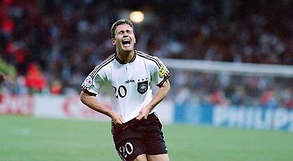 Όλιβερ Μπίρχοφ: Ο κεφαλοσφαιριστής που έγραψε ιστορία! (vids)