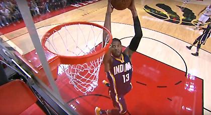 Το κάρφωμα 360ο του Πολ Τζορτζ (video)