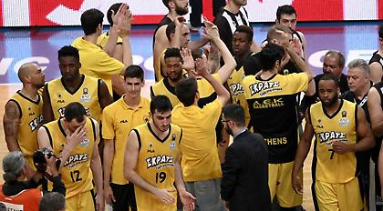 Όλοι μέσα στην ΑΕΚ για Ολυμπιακό