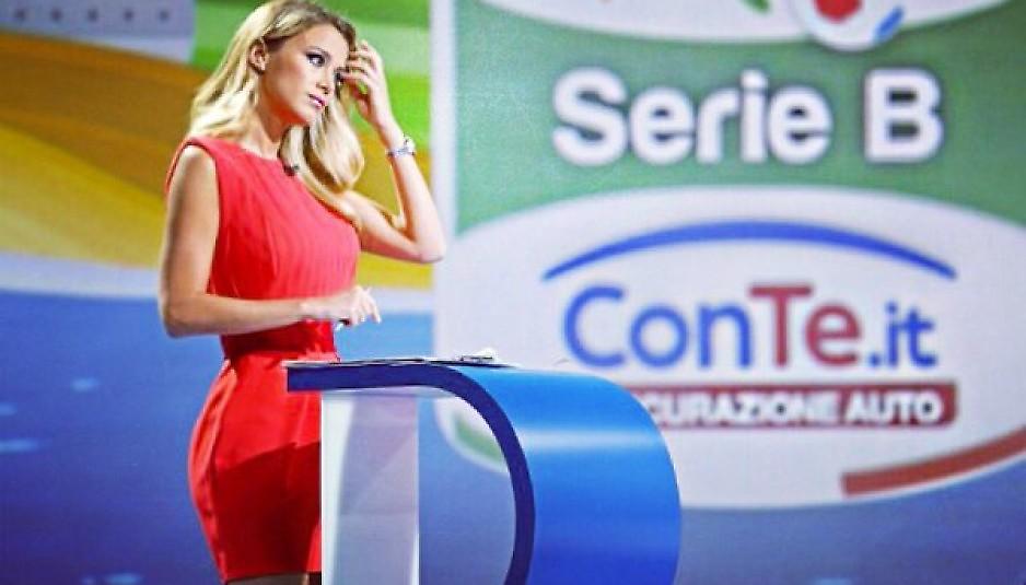 Η ομάδα τους πέφτει κι αυτοί κάνουν… καμάκι (pics)